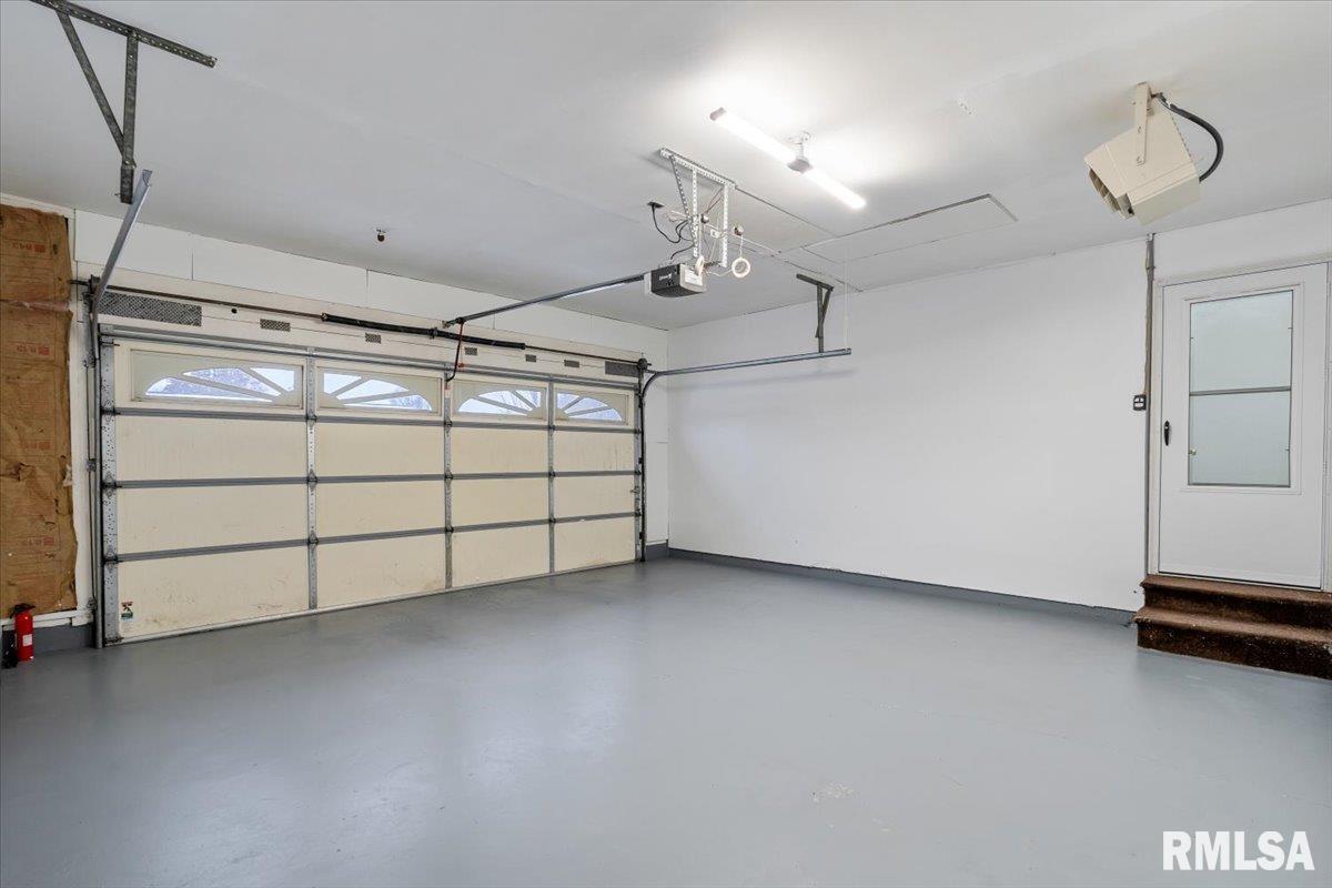 1005 5th Street A Hampton, IL 61256 - Photo 34 of 39