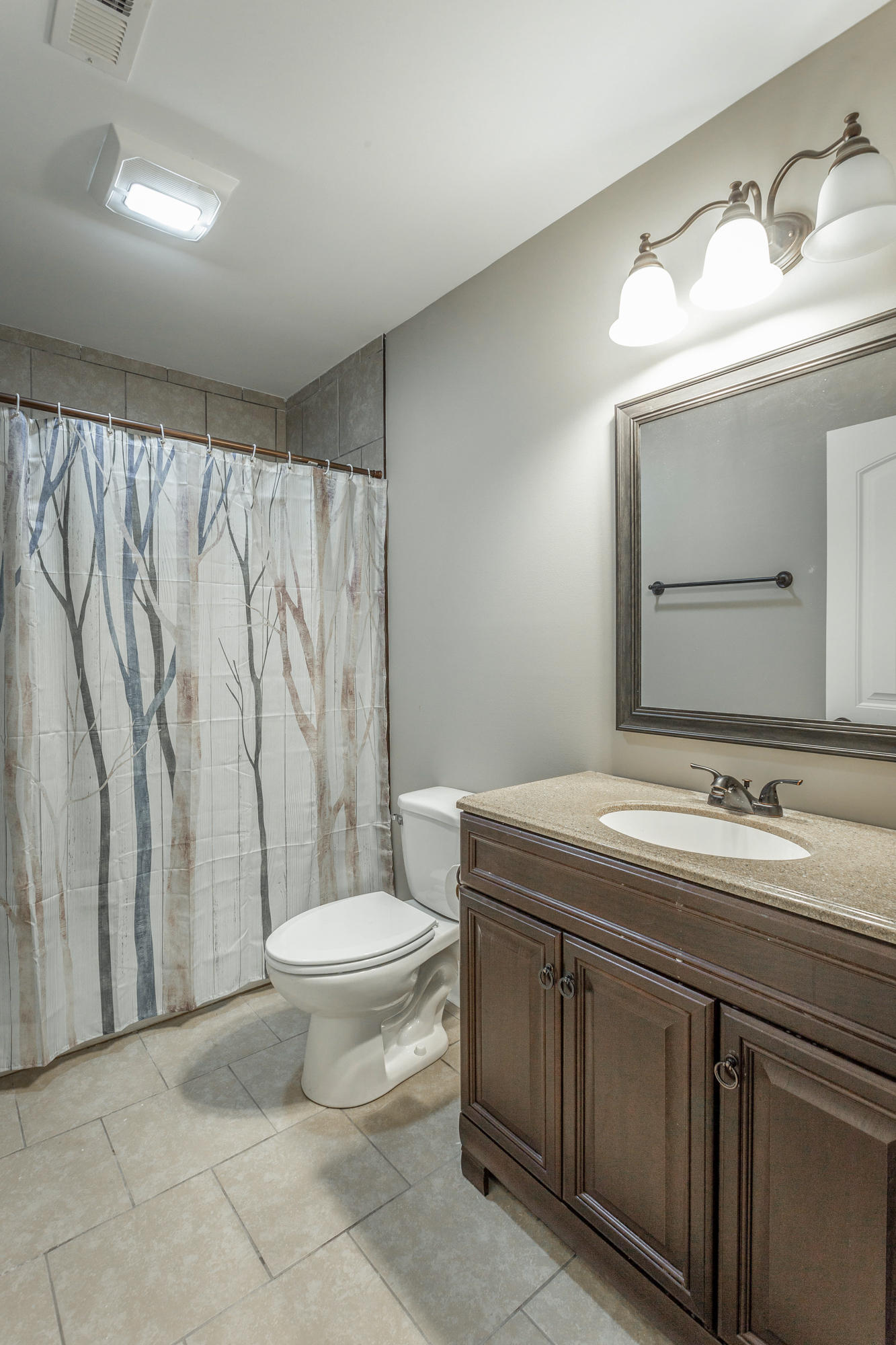 95 Patty Road Ringgold, GA 30736 - Photo 31 of 46 Full Bathroom