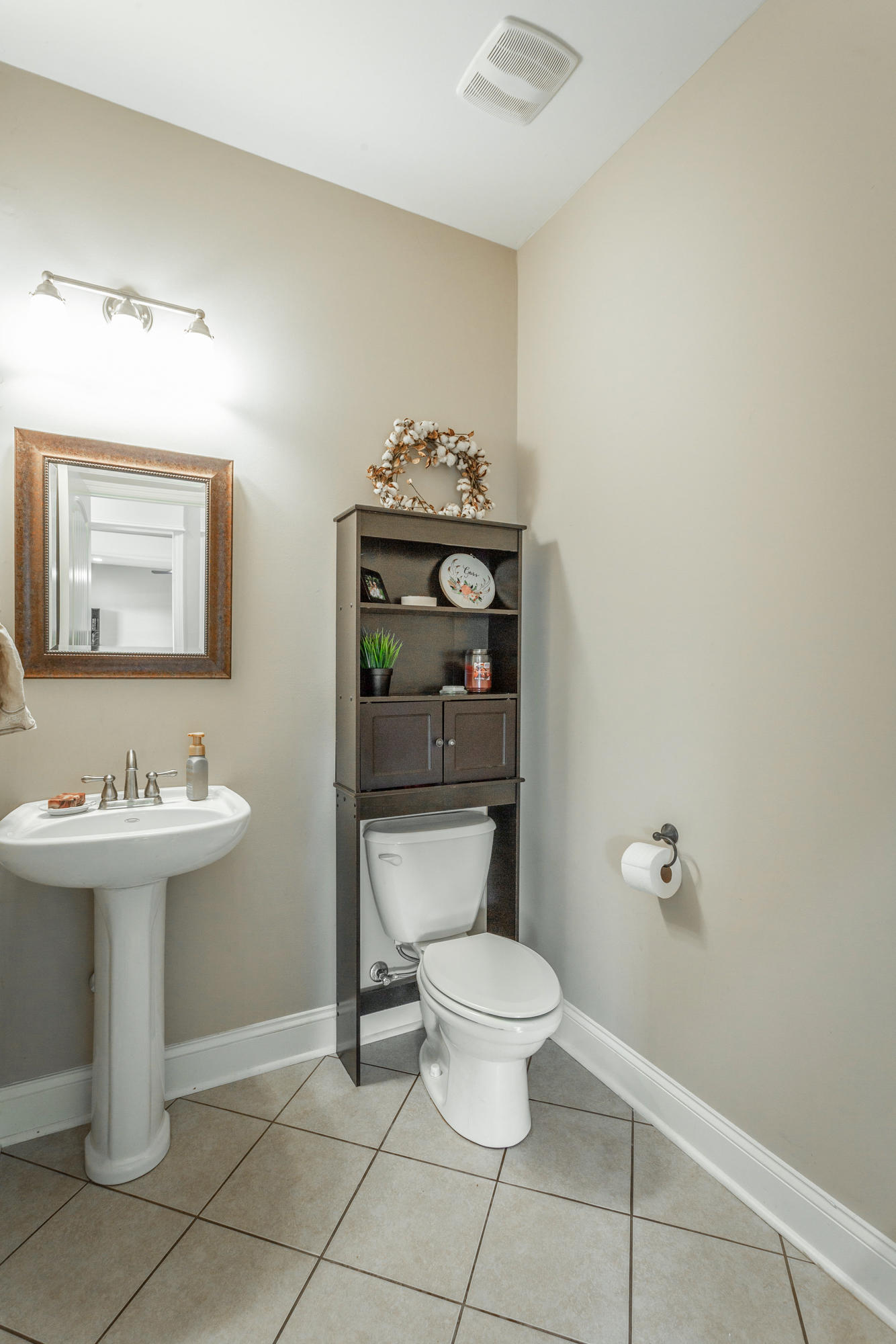 95 Patty Road Ringgold, GA 30736 - Photo 35 of 46 Half Bathroom