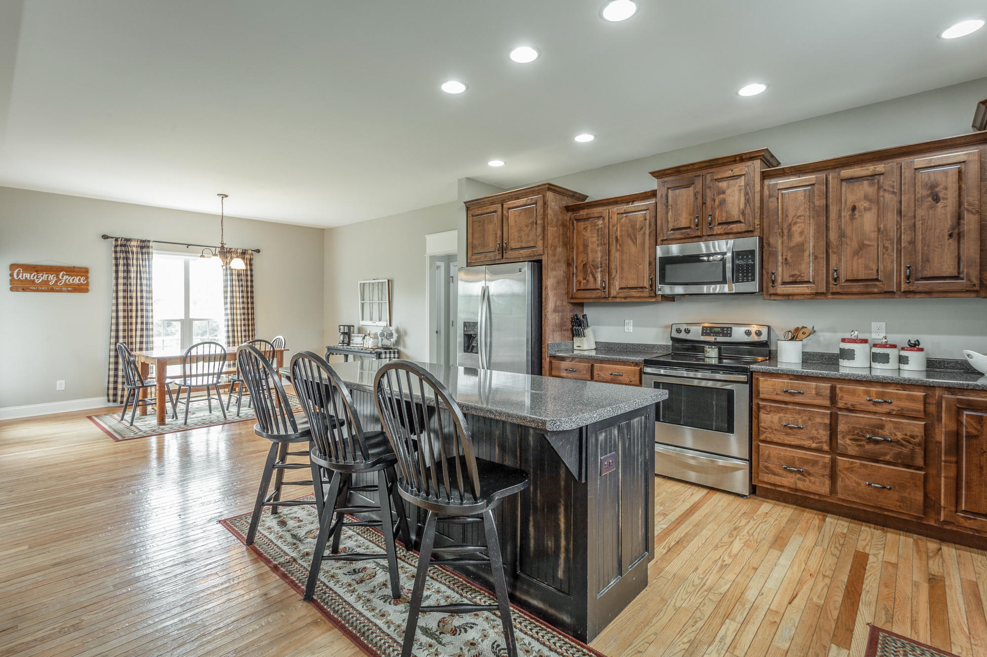 95 Patty Road Ringgold, GA 30736 - Photo 8 of 46 Kitchen