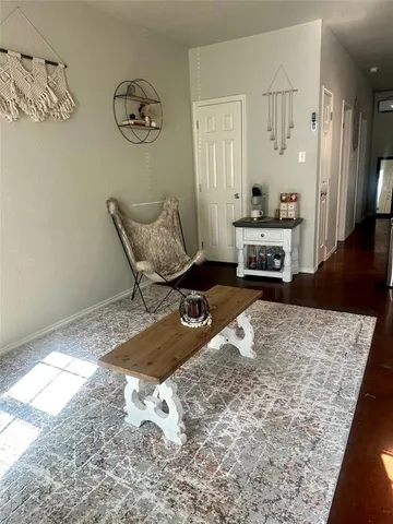 $1,100 | 215 Price Lane, Weatherford, TX 76085