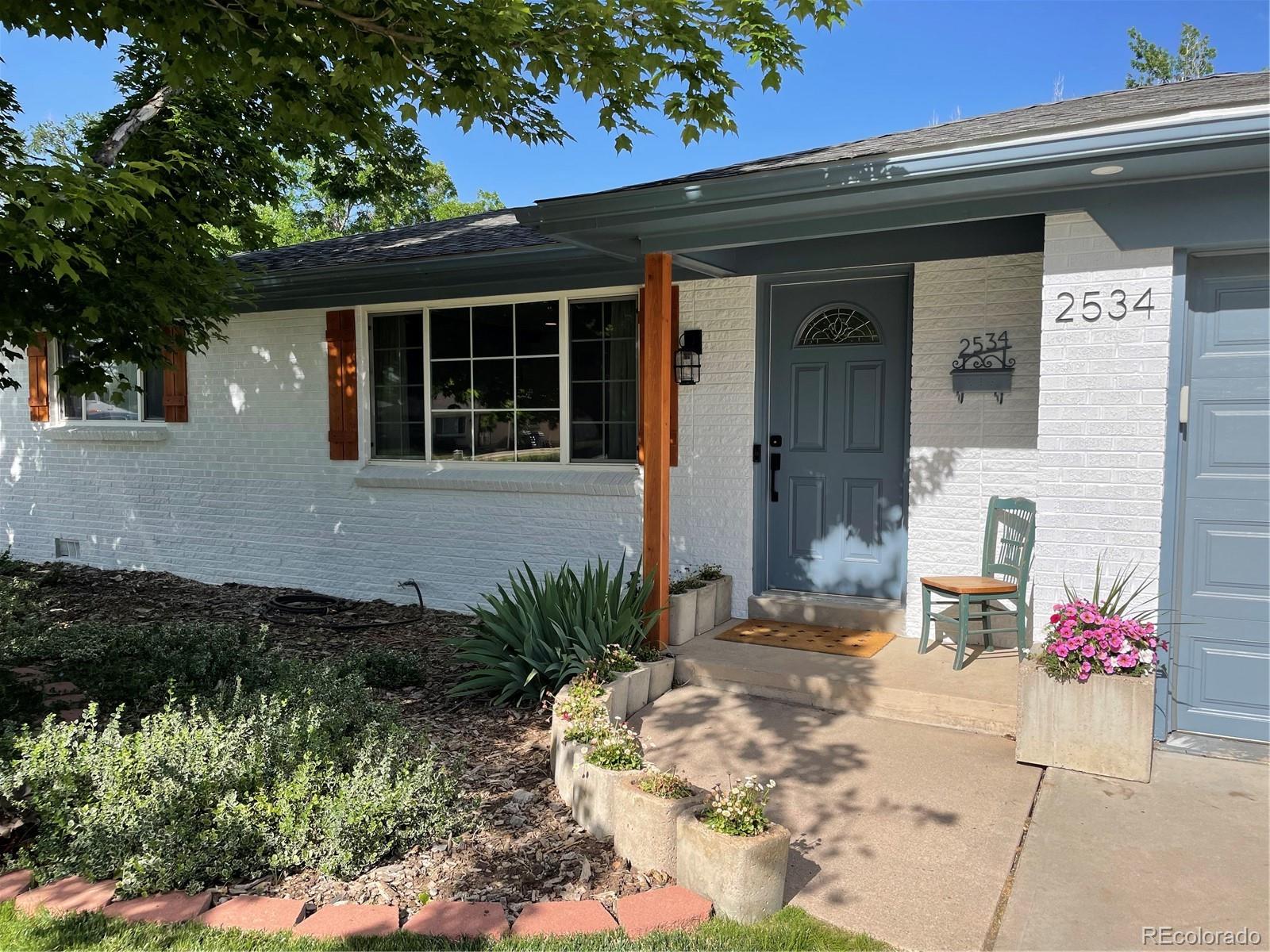 2534 South Raleigh Street Denver, CO 80219 - Photo 1 of 32 Gallery Image 1