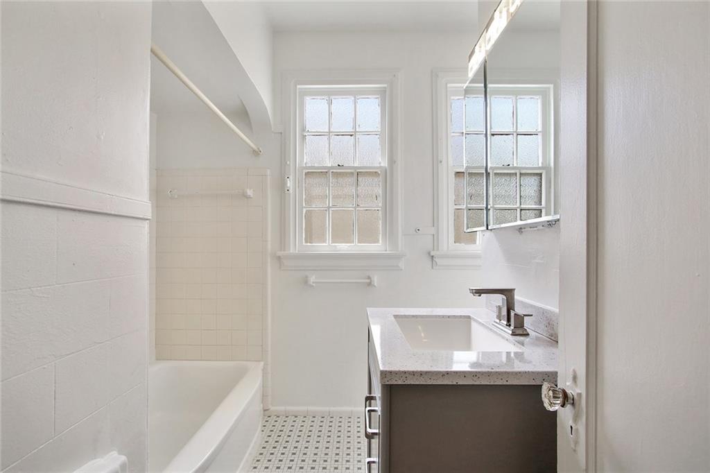 328 Rio Vista Avenue Jefferson, LA 70121 - Photo 19 of 26 Gallery Image 19