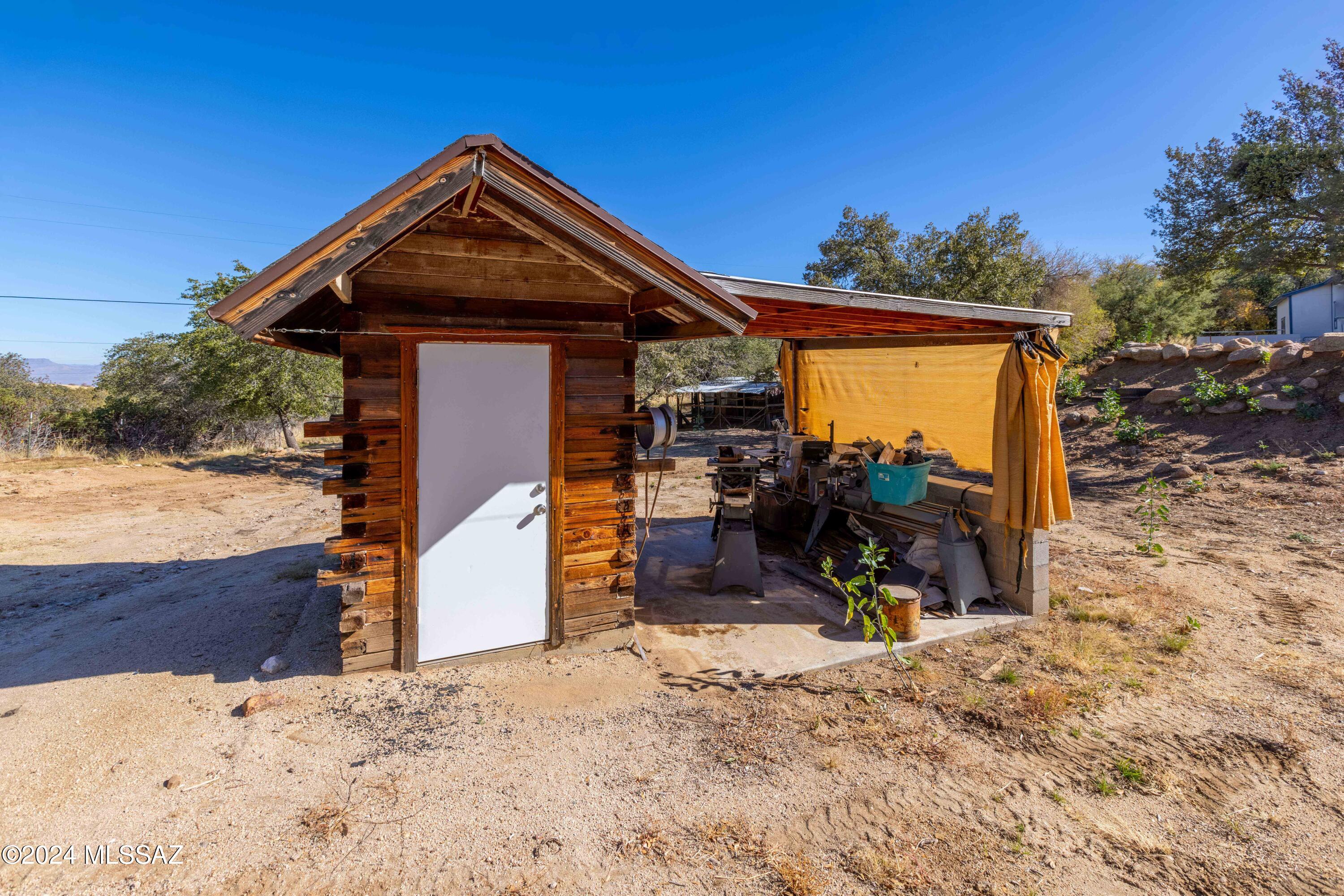 1915 South Cody Loop Road Oracle, AZ 85623 - Photo 42 of 51