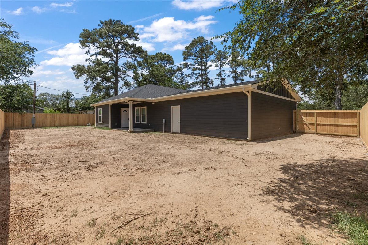 109 Clear Spring Street Bastrop, TX 78602 - Photo 25 of 29