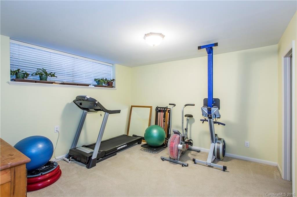 5805 Sharon Road, Unit F Charlotte, NC 28210 - Photo 22 of 24