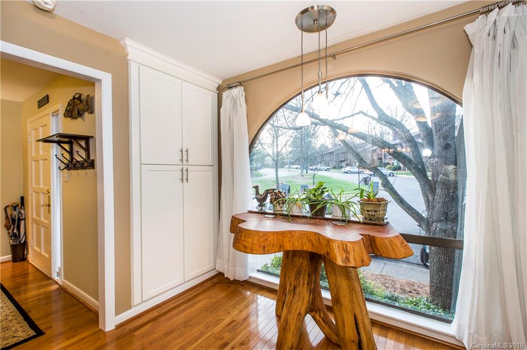 5805 Sharon Road, Unit F Charlotte, NC 28210 - Photo 5 of 24