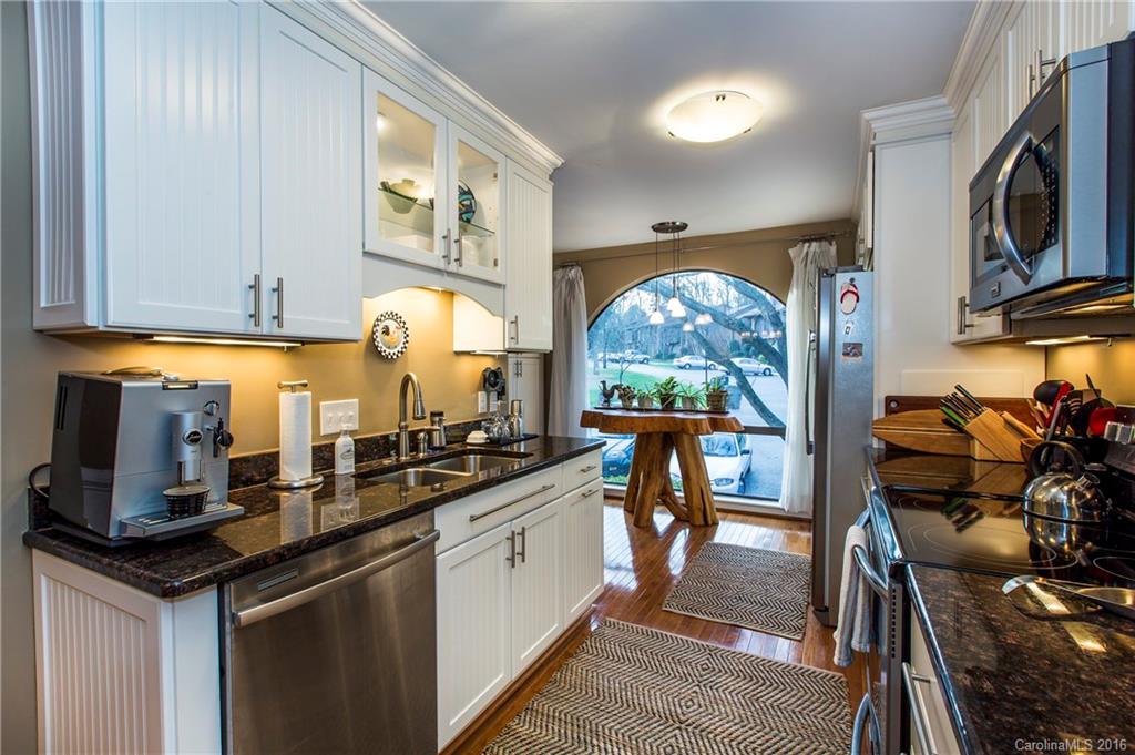 5805 Sharon Road, Unit F Charlotte, NC 28210 - Photo 8 of 24