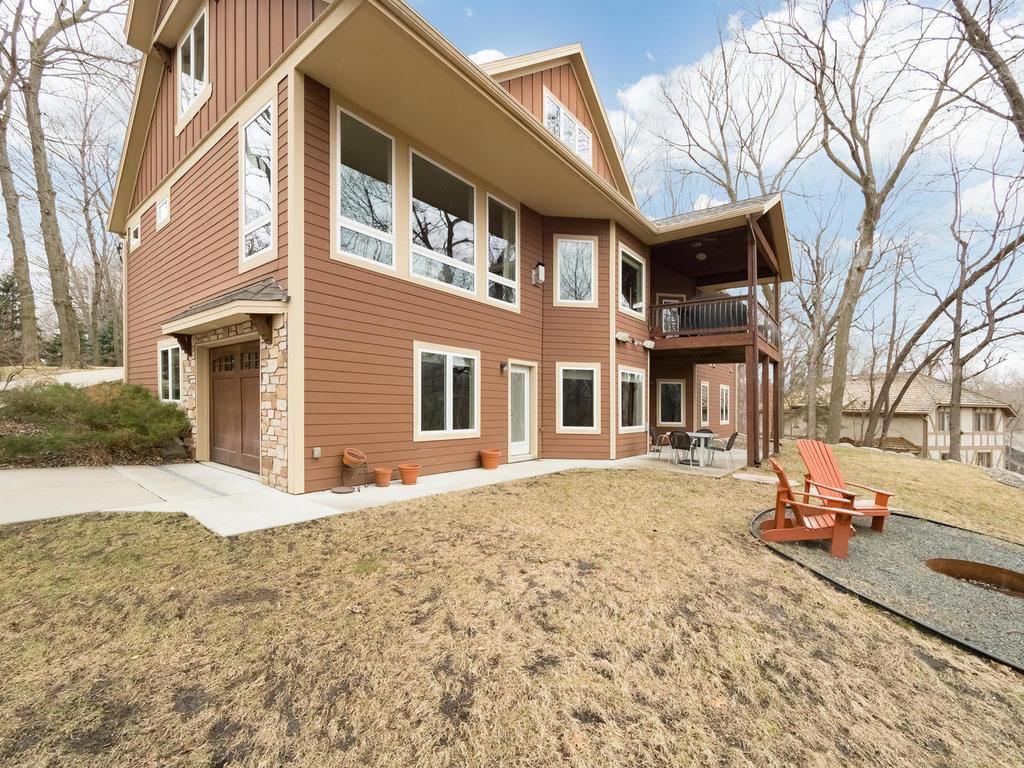 18600 Ridgewood Road Minnetonka, MN 55391 - Photo 2 of 47