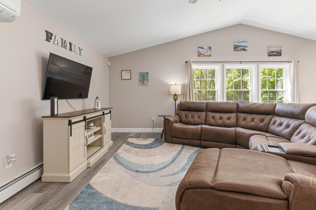 78 Northeast Road Waterboro, ME 04087 - Photo 8 of 32 DSC01249