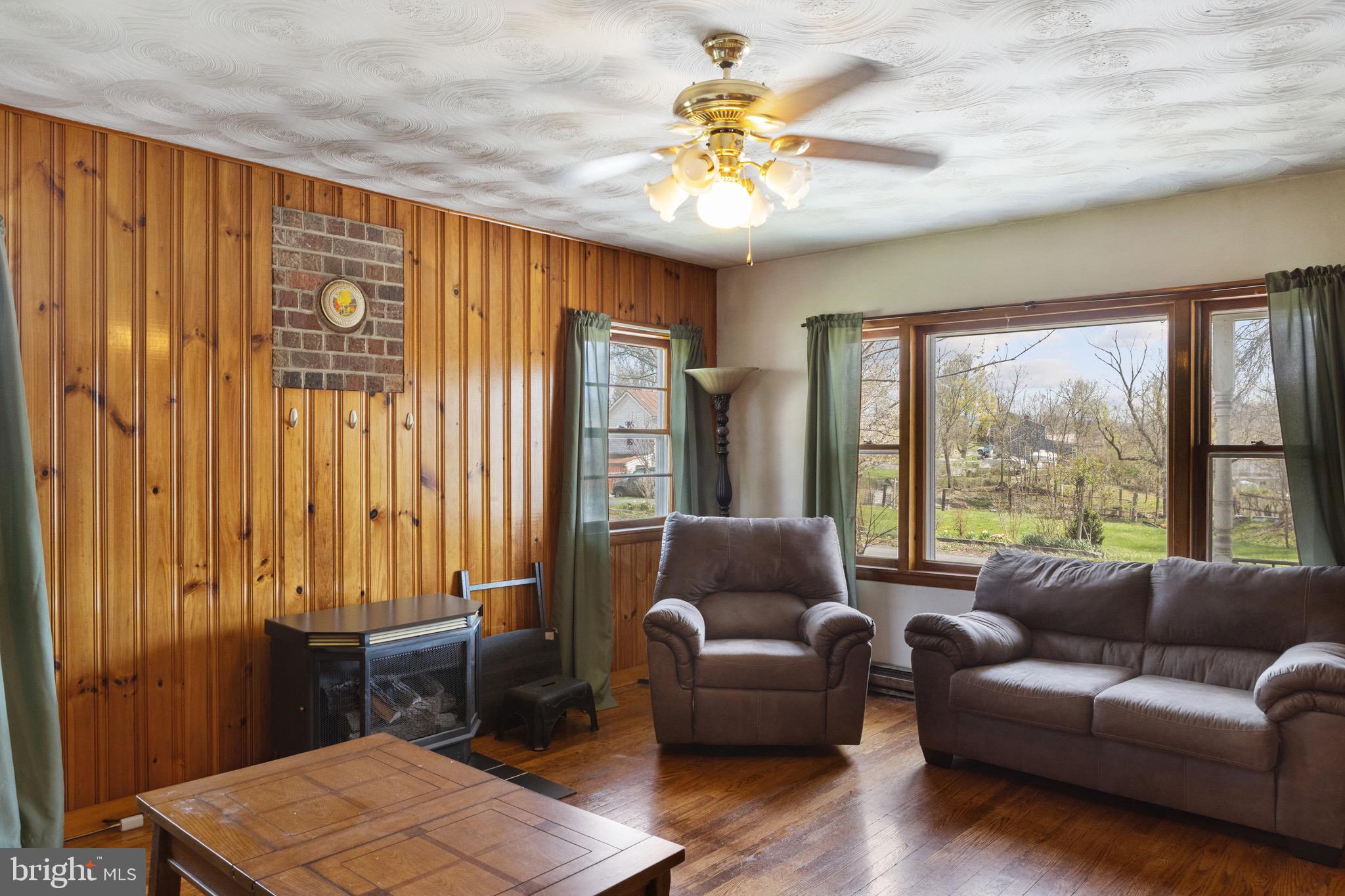 3223 Senedo Road Quicksburg, VA 22847 - Photo 13 of 46