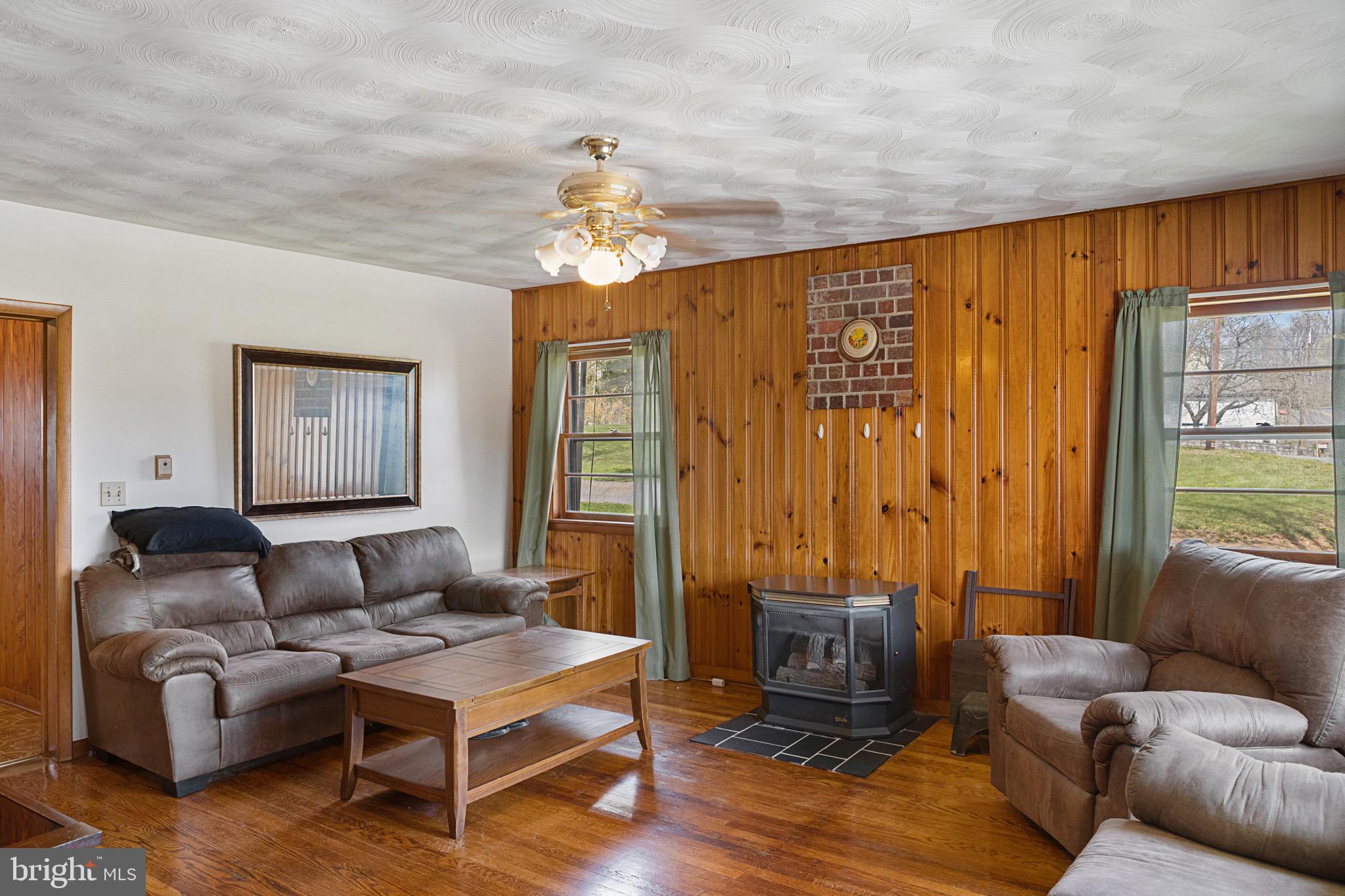 3223 Senedo Road Quicksburg, VA 22847 - Photo 14 of 46