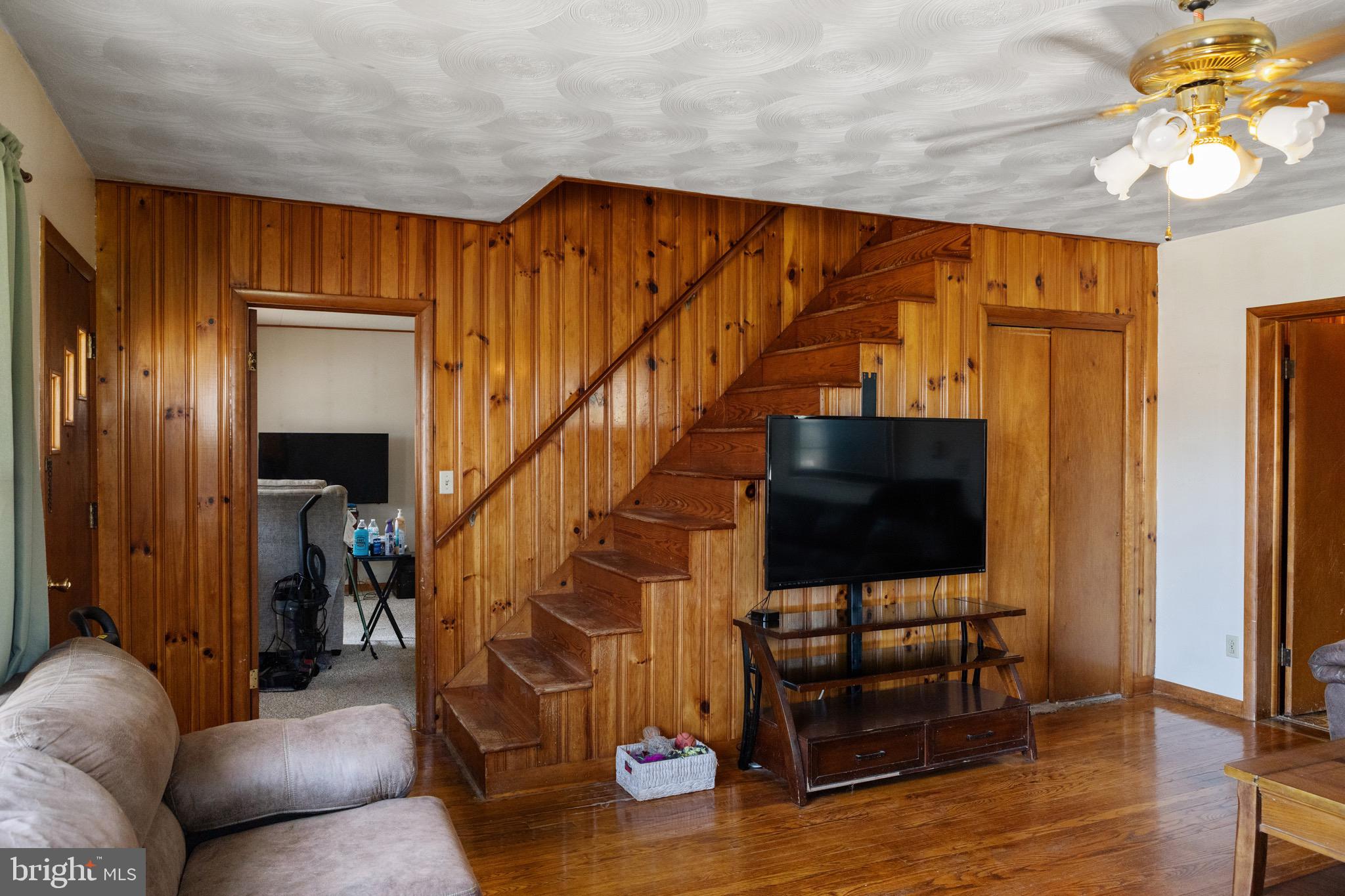 3223 Senedo Road Quicksburg, VA 22847 - Photo 15 of 46