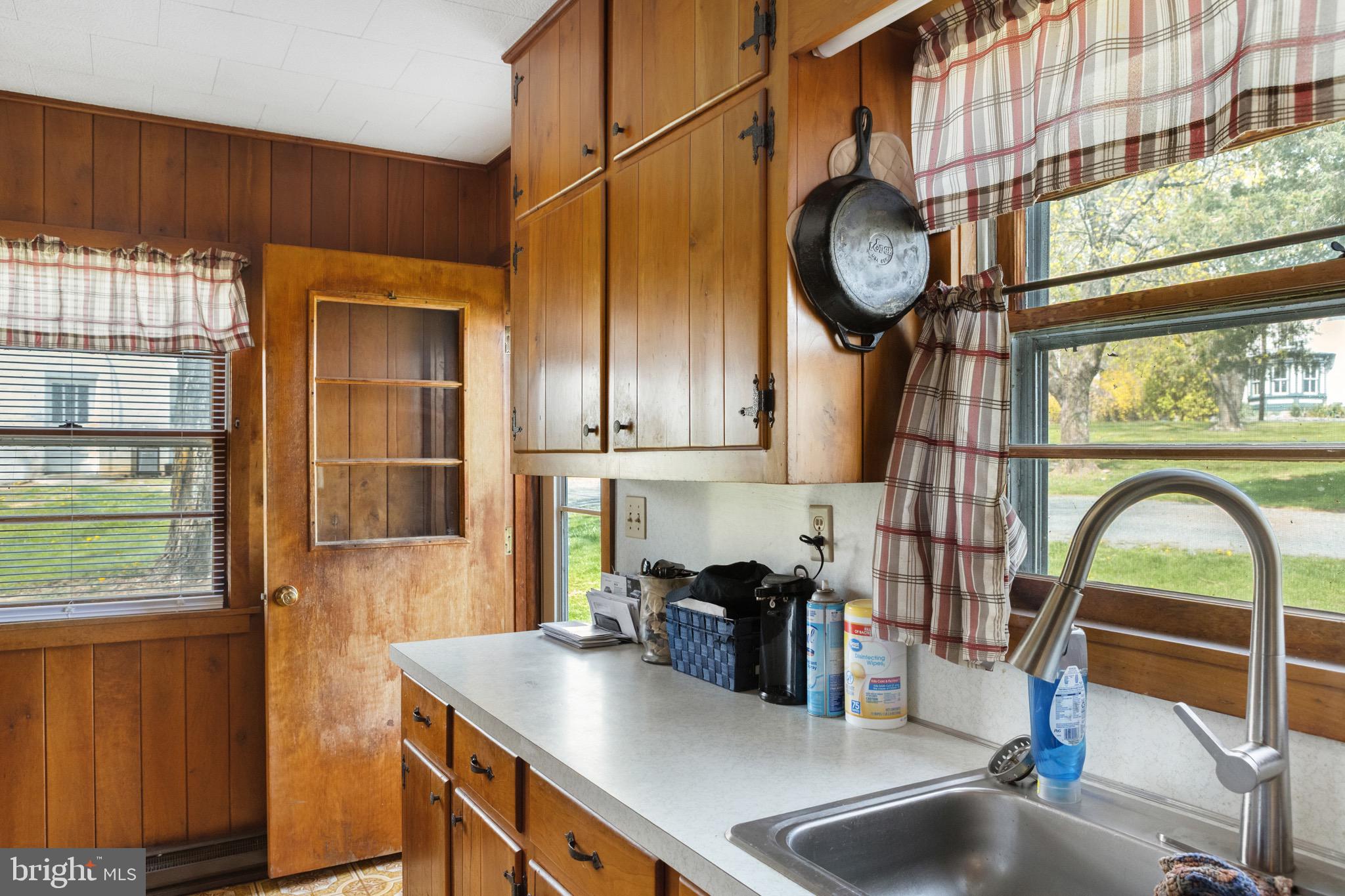 3223 Senedo Road Quicksburg, VA 22847 - Photo 8 of 46