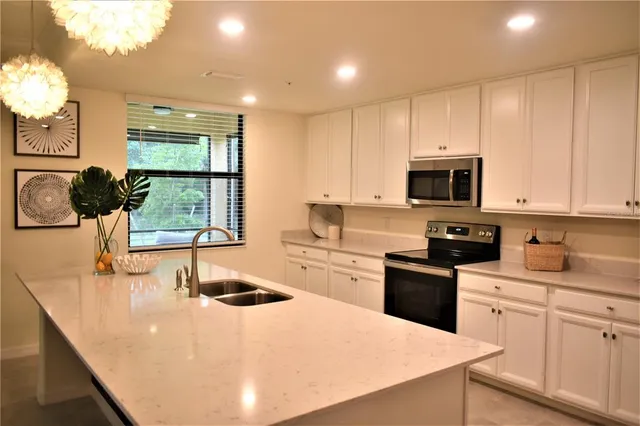 $5,500 | 12500 Ghiberti Circle, Unit 102, Venice, FL 34293