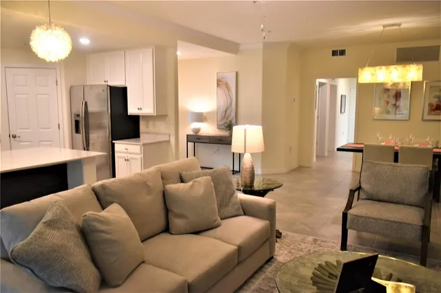 $5,500 | 12500 Ghiberti Circle, Unit 102, Venice, FL 34293