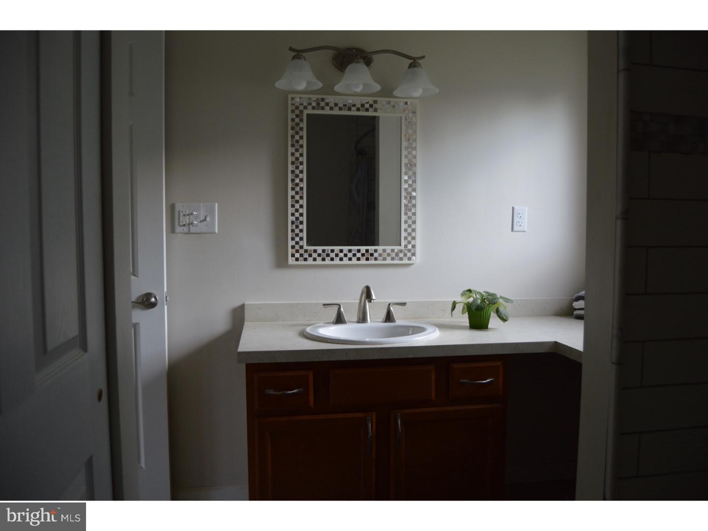 58 Rambler Lane Levittown, PA 19055 - Photo 12 of 24 Gallery Image 12