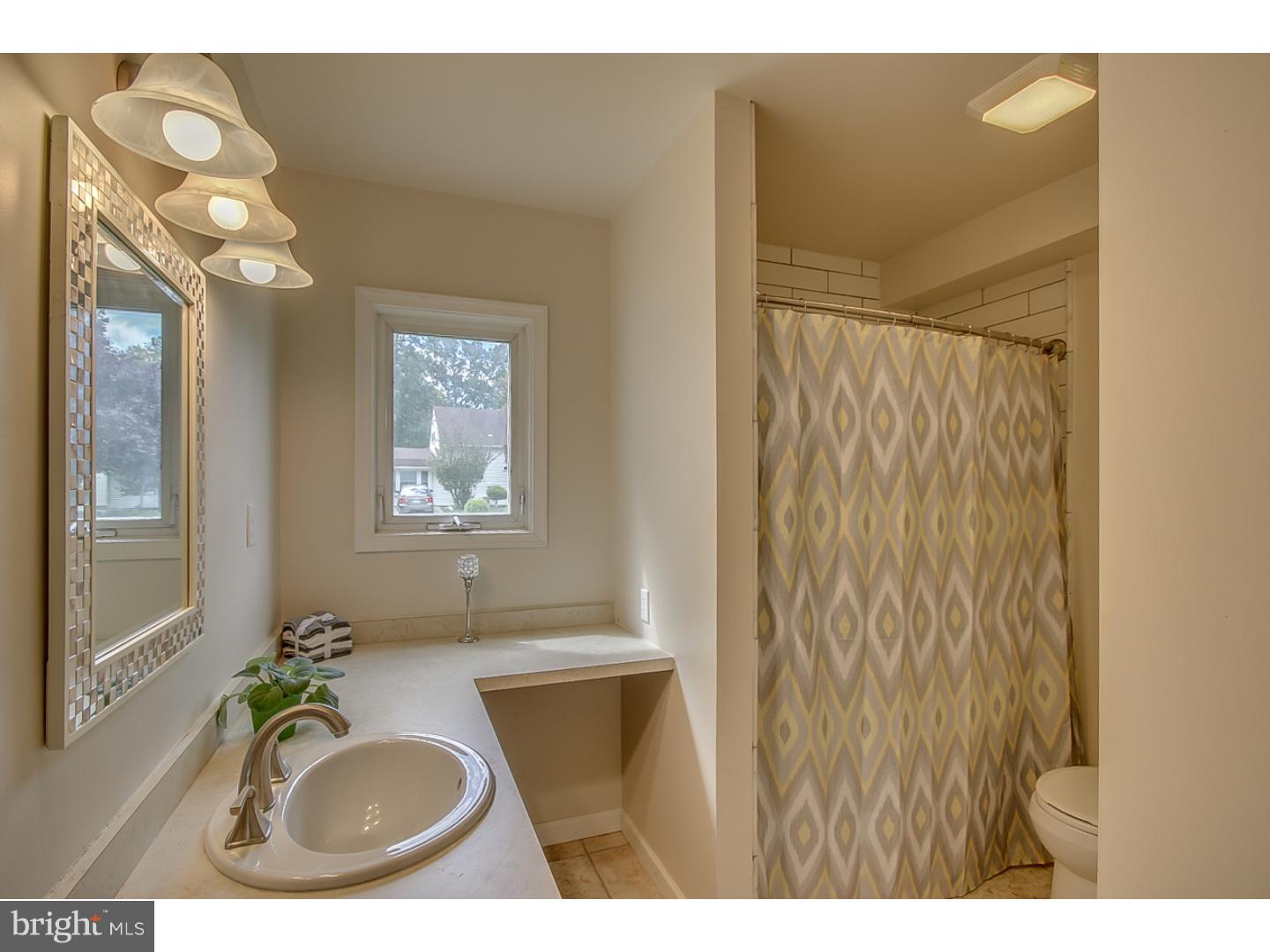 58 Rambler Lane Levittown, PA 19055 - Photo 13 of 24 Gallery Image 13