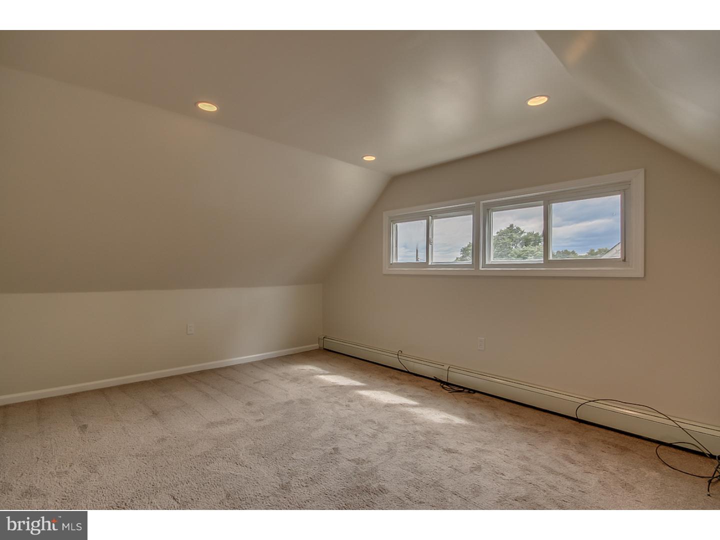 58 Rambler Lane Levittown, PA 19055 - Photo 19 of 24 Gallery Image 19
