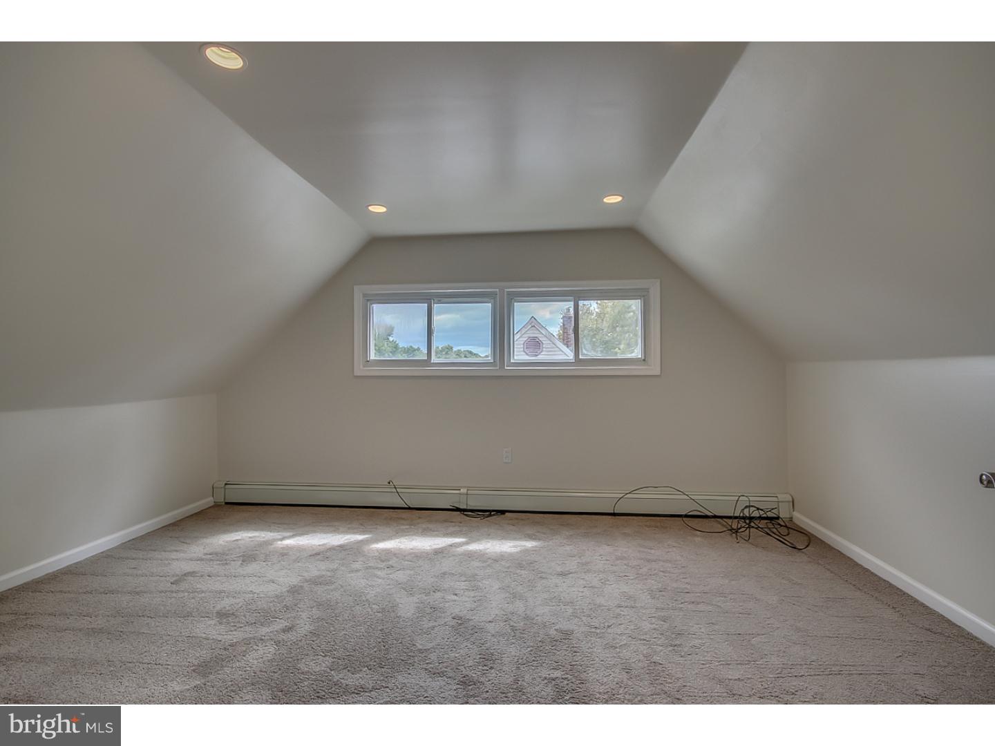 58 Rambler Lane Levittown, PA 19055 - Photo 20 of 24 Gallery Image 20