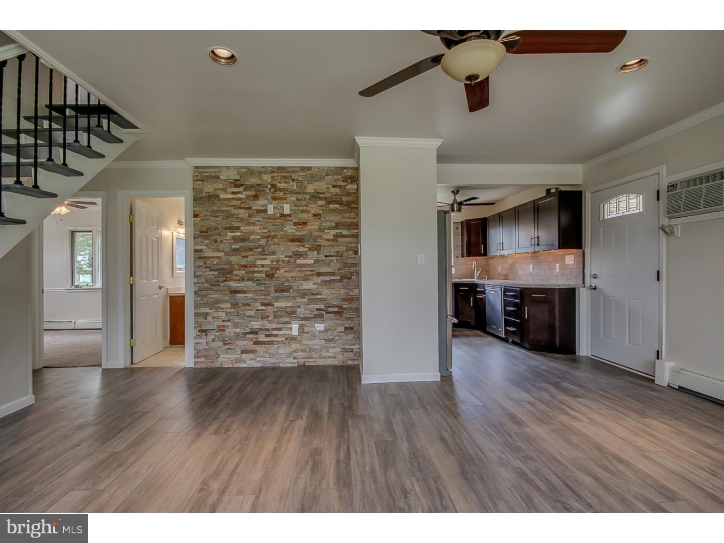 58 Rambler Lane Levittown, PA 19055 - Photo 10 of 24 Gallery Image 10