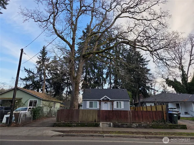 $330,000 | 14413 Portland Avenue Southwest, Lakewood, WA 98498