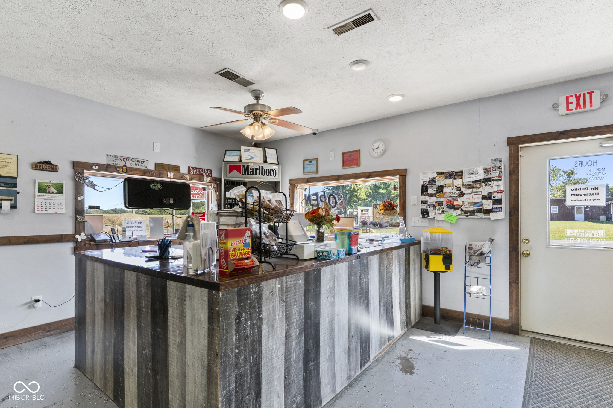 8545 South State Highway Commiskey, IN 47227 - Photo 18 of 34