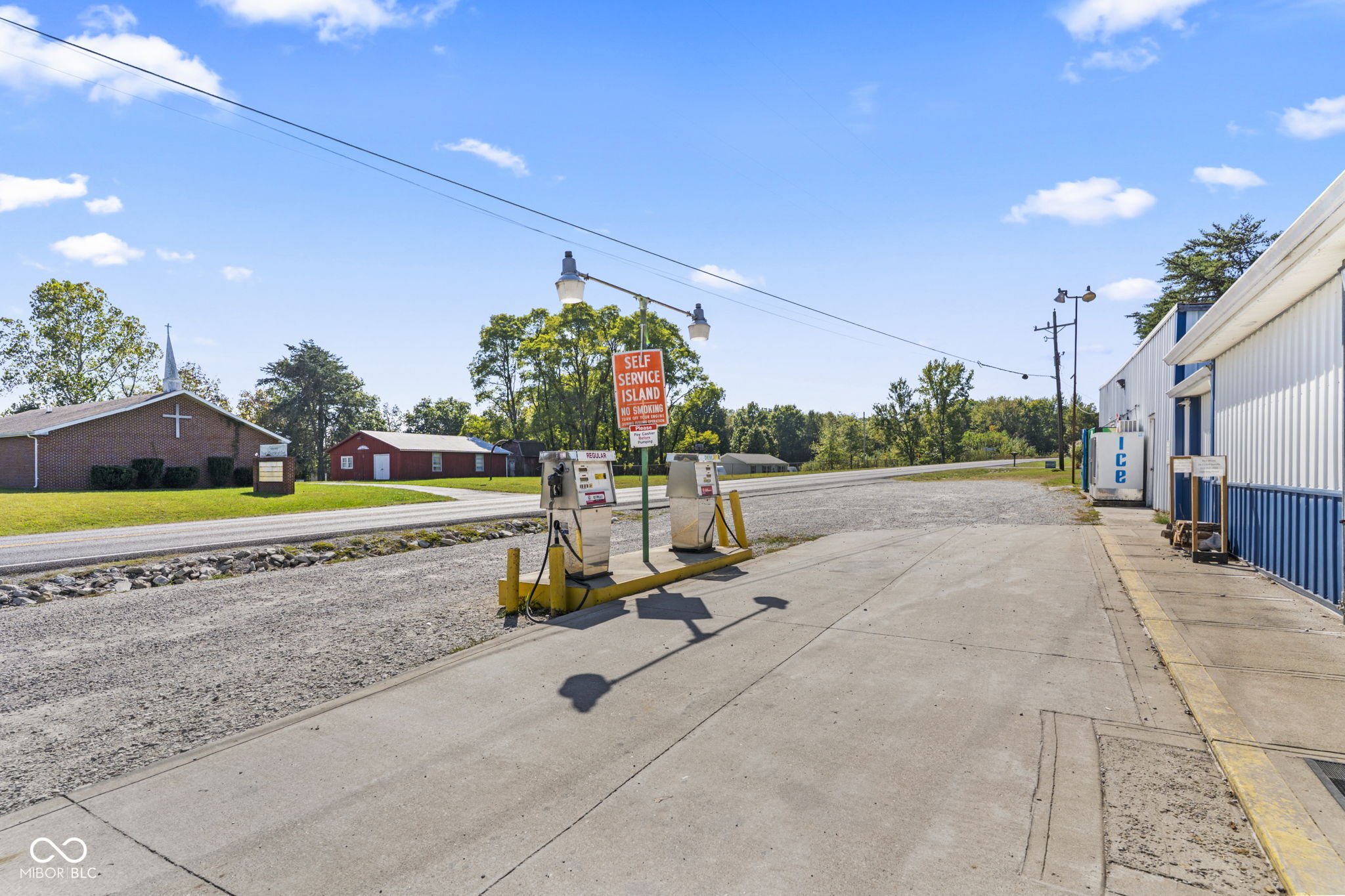8545 South State Highway Commiskey, IN 47227 - Photo 28 of 34