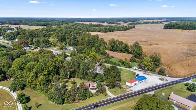 $379,900 | 8545 South State Highway, Commiskey, IN 47227
