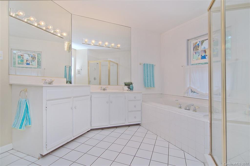 7051 Mariners Court, Unit 51 Tega Cay, SC 29708 - Photo 14 of 24