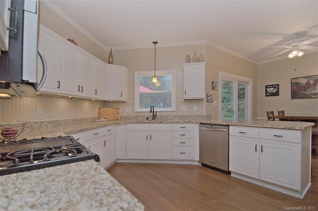 7051 Mariners Court, Unit 51 Tega Cay, SC 29708 - Photo 8 of 24