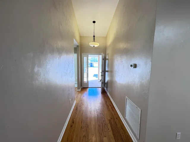 $2,000 | 1125 Mosswood Chase, Tallahassee, FL 32312