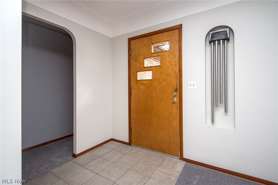 7765 Dines Road Novelty, OH 44072 - Photo 2 of 30 Gallery Image 2