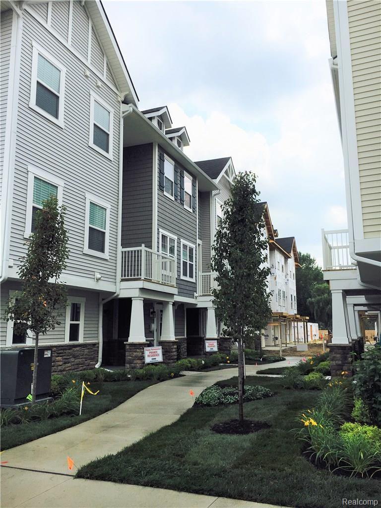 2671 Harvard Road, Unit 10 Berkley, MI 48072 - Photo 2 of 13 HC Building 6 landscaped.jpg