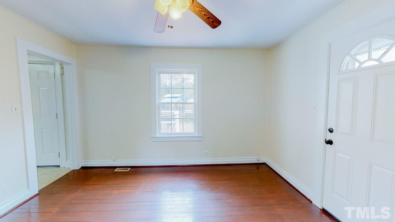 2816 Beck Road Durham, NC 27704 - Photo 9 of 24 Gallery Image 9