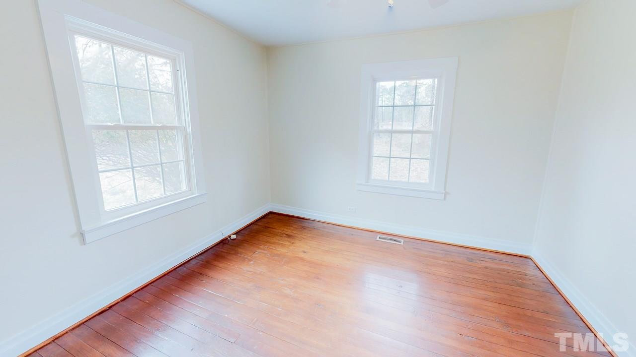2816 Beck Road Durham, NC 27704 - Photo 10 of 24 Gallery Image 10