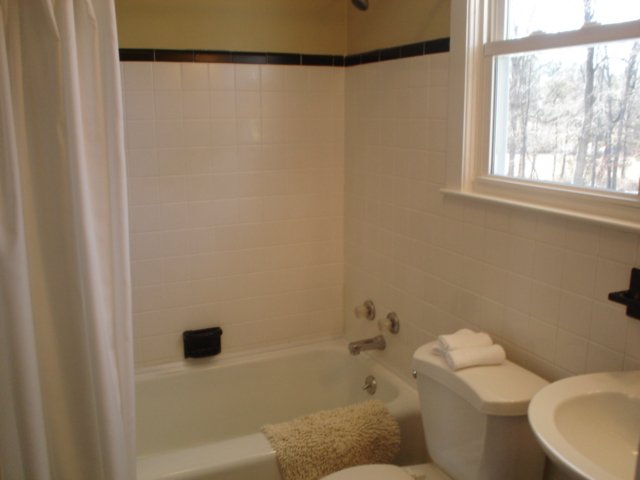 1218 Scuffletown Road Simpsonville, SC 29681 - Photo 23 of 25 Gallery Image 23