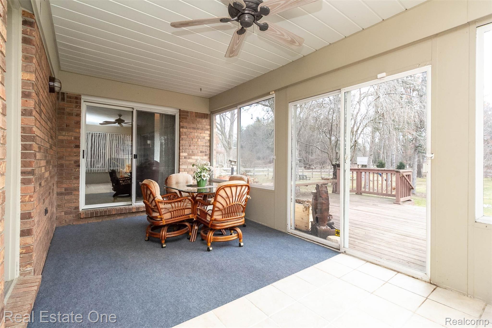 1255 Seville Road Rochester, MI 48309 - Photo 24 of 58 24.jpg