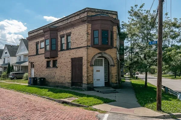 $249,000 | 15416 Saranac Road, Cleveland, OH 44110