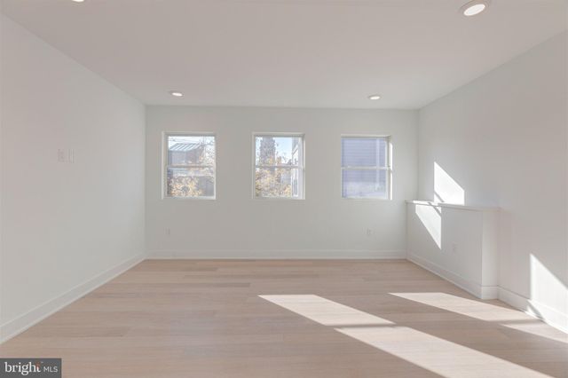 $395,000 | 1468 Harvard Street Northwest, Unit 32, Washington, DC 20009