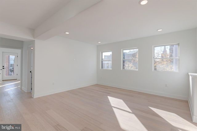 $395,000 | 1468 Harvard Street Northwest, Unit 32, Washington, DC 20009