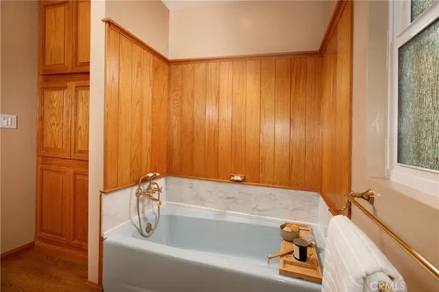 $1,439,000 | 5166 Finehill Avenue, La Crescenta, CA 91214