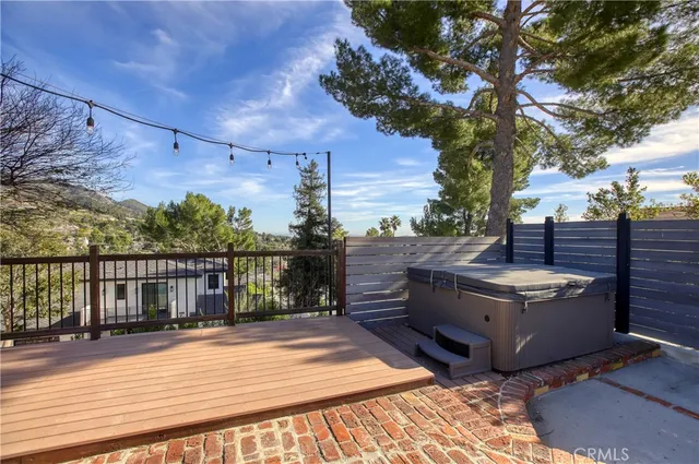 $1,439,000 | 5166 Finehill Avenue, La Crescenta, CA 91214