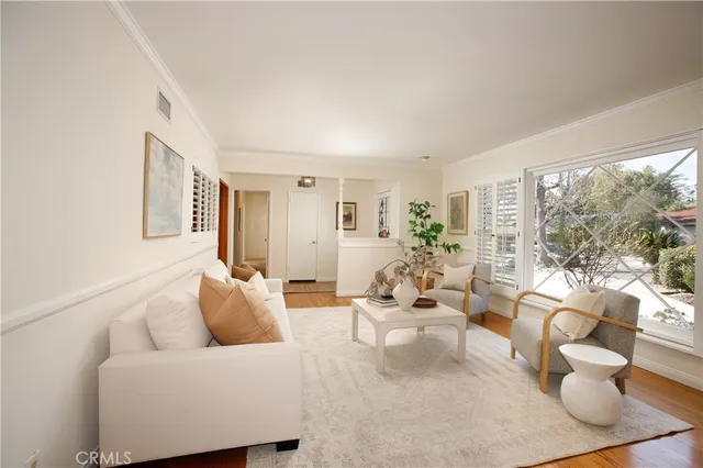 $1,439,000 | 5166 Finehill Avenue, La Crescenta, CA 91214