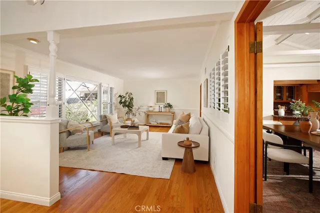 $1,439,000 | 5166 Finehill Avenue, La Crescenta, CA 91214