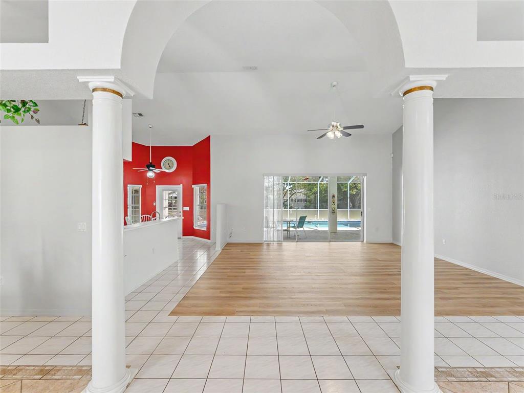 11344 Rainbow Woods Loop Spring Hill, FL 34609 - Photo 16 of 100