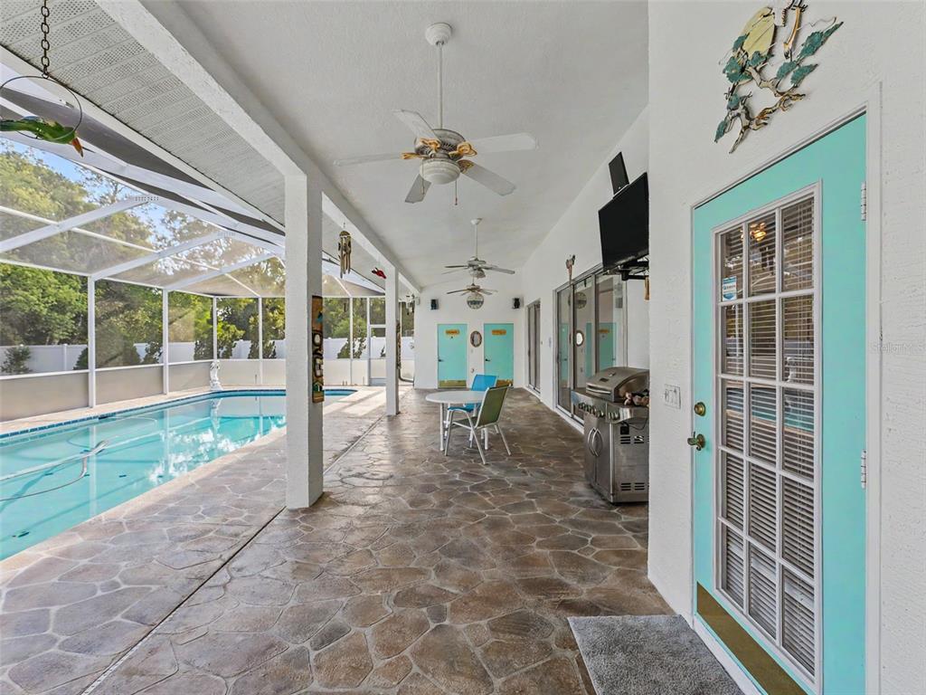11344 Rainbow Woods Loop Spring Hill, FL 34609 - Photo 37 of 100