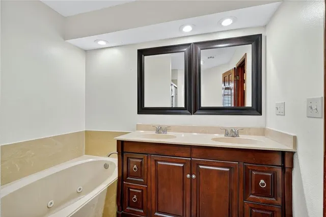 $249,900 | 12 Sawgrass Drive, Laplace, LA 70068