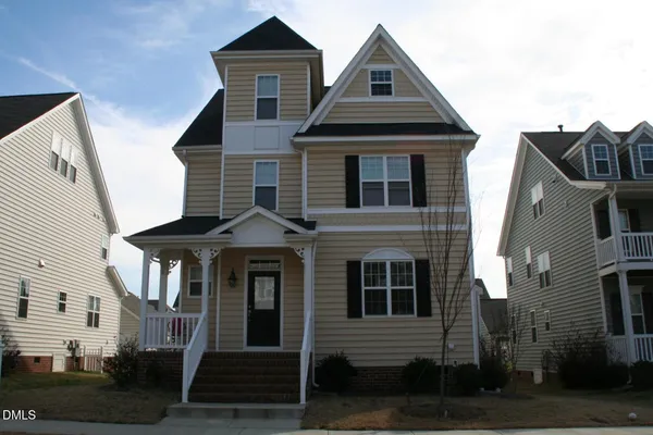 $2,200 | 233 Butterbiggins Lane, Apex, NC 27539