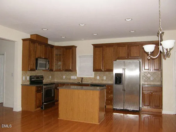 $2,200 | 233 Butterbiggins Lane, Apex, NC 27539